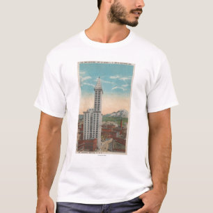 Seattle, WASmith Turm-Ansicht u. der Mount Rainier T-Shirt