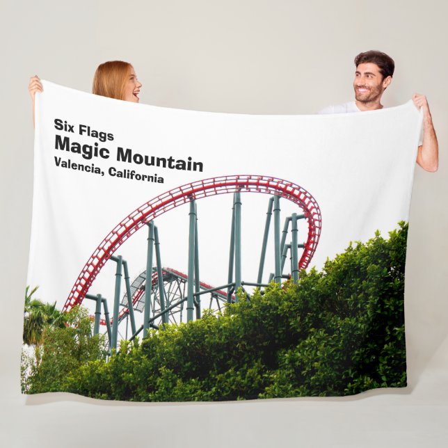 Sechs Fahnen Magic Mountain Fleecedecke (Beispiel)