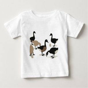 Sechs Gänse legen - Retro-Zuschnitt im Stil der Mi Baby T-shirt
