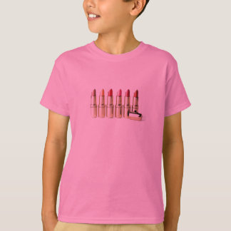 Sechs Schatten der Lippenstiftprodukte T-Shirt