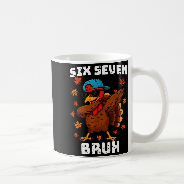 Sechs Sieben 67 Erntedankfest Meme Lustig Dankbare Kaffeetasse (Rechts)