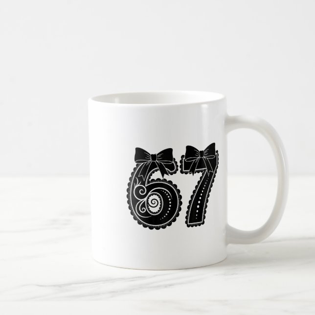 Sechs Sieben 67 Meme Nummer 67 Coquette Bogen Frau Kaffeetasse (Rechts)