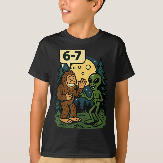Sechs Sieben Lustiger Bigfoot Und Alien 67 Viral M T-Shirt (Vorderseite)