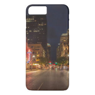 Sechste Straße bei Dusk im Stadtzentrum von Austi Case-Mate iPhone Hülle