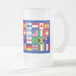 Sechzehn Flaggen vieler Nations-T - Shirts, Mattglas Bierglas