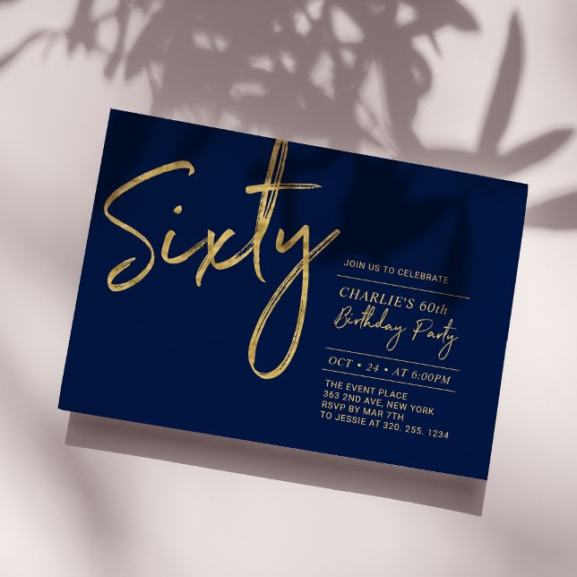 sechzig | Navy & Gold Moderne 60. Geburtstagsparty Einladung (Von Creator hochgeladen)