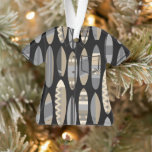 Secret Beach Hawaiian Surfboards Aloha Shirt- Grau Ornament<br><div class="desc">Neutrale Farbgebung aus schwarz,  taupe,  tan,  creme,  stahl grau und kohle. Brillante grafische Surfbretter schaffen dieses moderne Design aus der Mitte des Jahrhunderts. Dieses Design,  das nach dem Secret Beach in Kauai benannt wurde,  ist ideal für dieses "geheime" Strandhaus. Dieses Design kommt in mehreren Farben.</div>