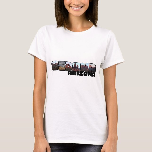 Sedona Arizona Big Letter - Aussicht auf die Berge T-Shirt (Vorderseite)