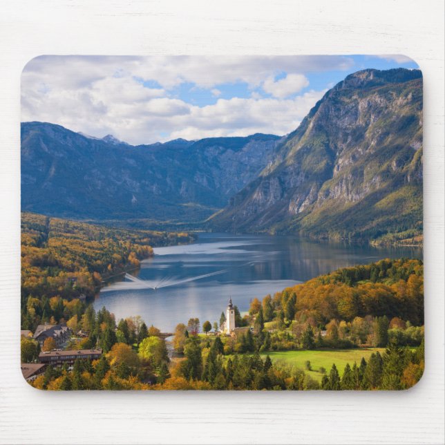See Bohinj in Slowenien im Herbst Mousepad (Vorne)