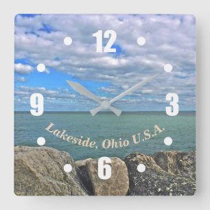 SEE ERIE, BLUE SKY, FLÜFFY WEISSE SCHWANKUNGEN, BO QUADRATISCHE WANDUHR