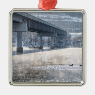 See Taneycomo Foggy Winter Angeln Ornament Aus Metall