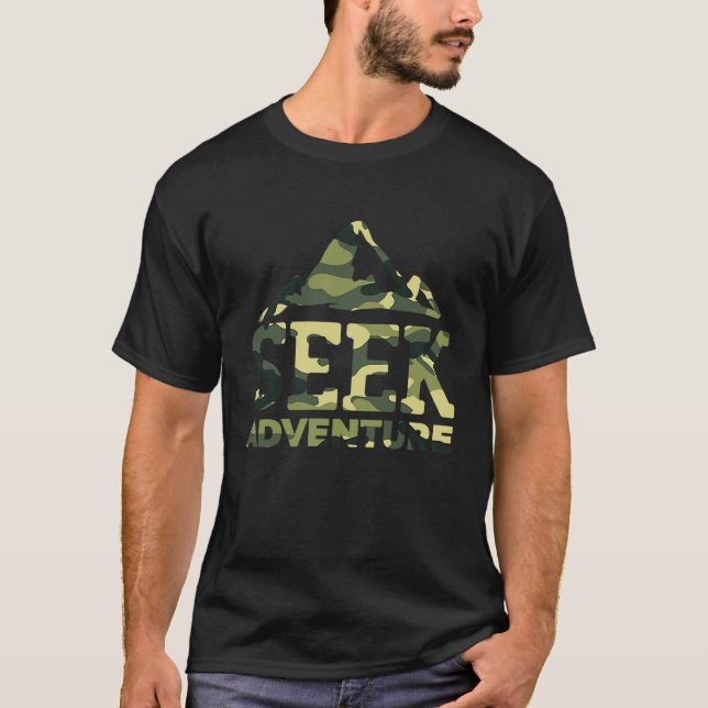 Seek Adventure Mountain and Lake Camo Forest explo T-Shirt (Vorderseite)