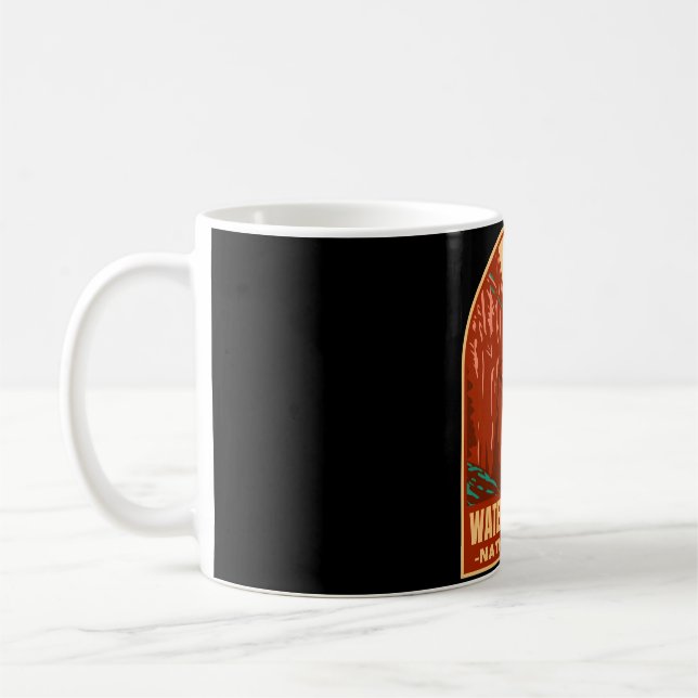 Seen , Alberta � Geist der Berge Kaffeetasse (Links)