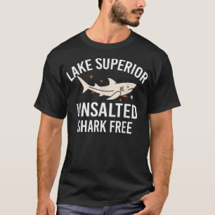 Seen Superior Unsalzbares Zitat Hai Freie Fisch T-Shirt