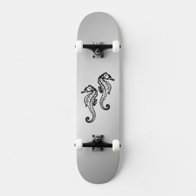 Seepferd Silver Skateboard (Vorderseite)