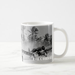 SEERÄUBER-KAMPFFLUGZEUG F-4 TASSE