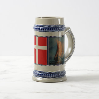 Seeschifffahrt, Meeresnebel, dänische Flagge Bierglas