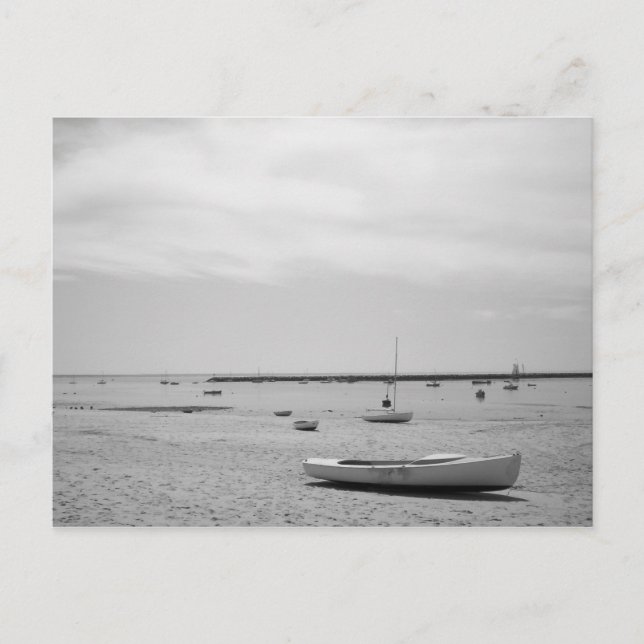Segelboot am Strand von Provincetown Postkarte (Vorderseite)