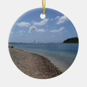 Segelboot in der Ferne bei St. Thomas Keramik Ornament