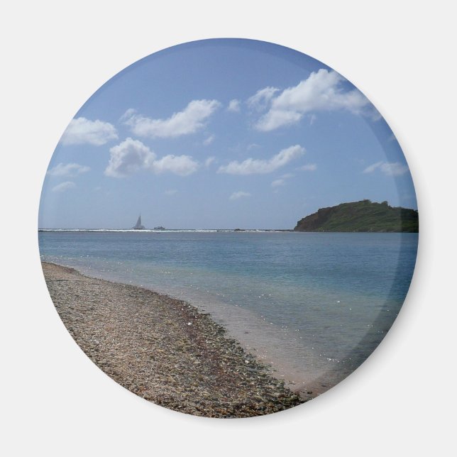 Segelboot in der Ferne bei St. Thomas Magnet (Vorne)