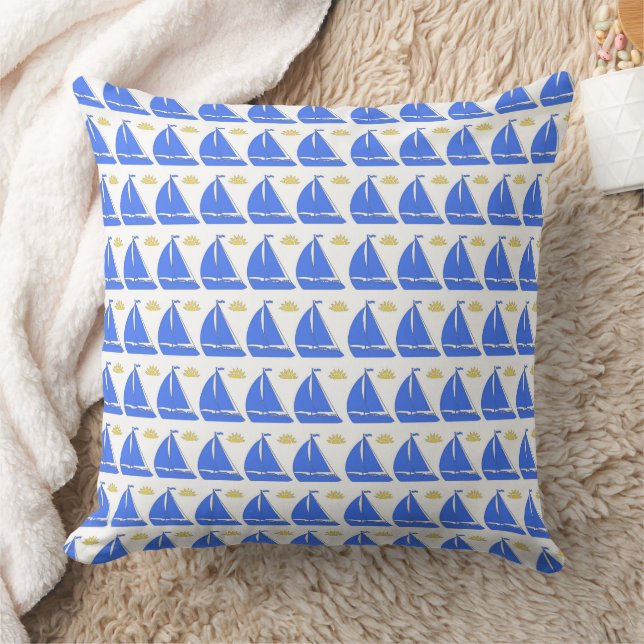 Segelboot mit weißem Hintergrund Throw Kissen (Decke)