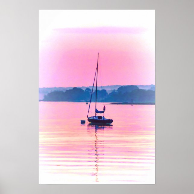 Segelboot schwimmen in der frühen Morgensonne. Poster (Vorne)