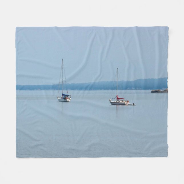 Segelboote auf dem Fluss Fleecedecke (Vorderseite (Horizontal))