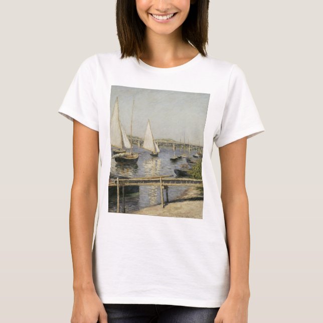 Segelboote in Argenteuil von Gustave Caillebotte T-Shirt (Vorderseite)