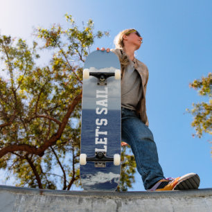 Segelen wir Blue Ocean Fluffy weiße Wolken Skateboard