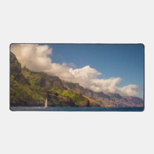 Segeln an der Küste Schreibtischunterlage