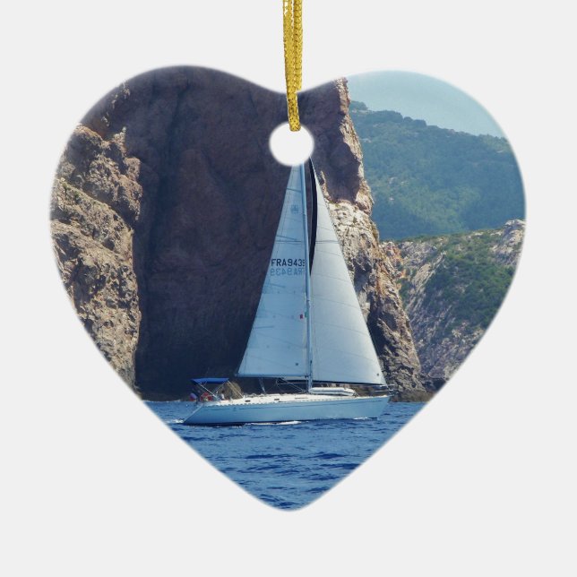 Segeln entlang die Küste von Sardinien Keramik Ornament (Vorne)