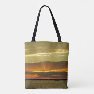 Segeln Sie in Sunset