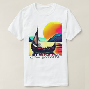 Segeln Sie mit dem Wikinger-Schiff durch Norwegen T-Shirt