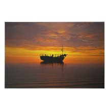 Segelschiffe bei Sonnenuntergang 