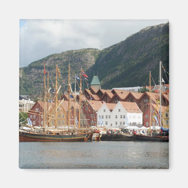 Segelschiffe in Bryggen Magnet (Vorne)