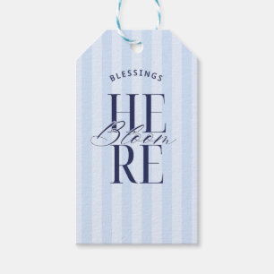 Segenswünsche erblühen hier Blaues Baby-Brautbad Geschenkanhänger