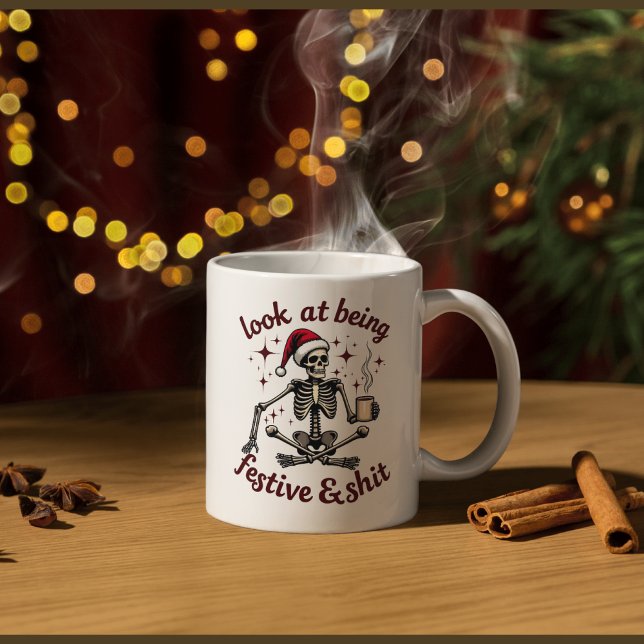 Sehen Sie mich als festliche Tasse an (Von Creator hochgeladen)