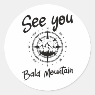 Sehen Sie sich im Bald Mountain Wanderurlaub Ski C Runder Aufkleber