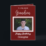 Sehr besonderer Grandson Foto bordeauxrot Geburtst Karte<br><div class="desc">Für einen ganz besonderen Enkel. Herzlichen Glückwunsch zum Geburtstag. Fügen Sie einen Namen und ein Foto hinzu. Burgund und weiß.</div>