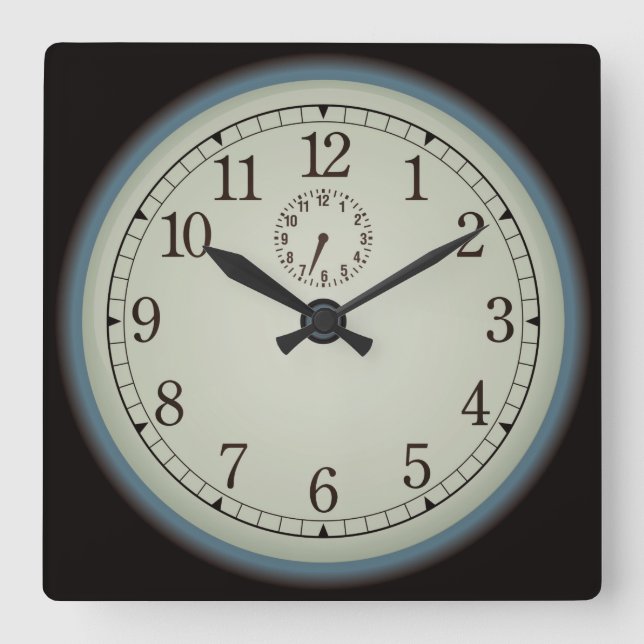 Sehr Coole Uhr an der alten Wand (Vorderseite)