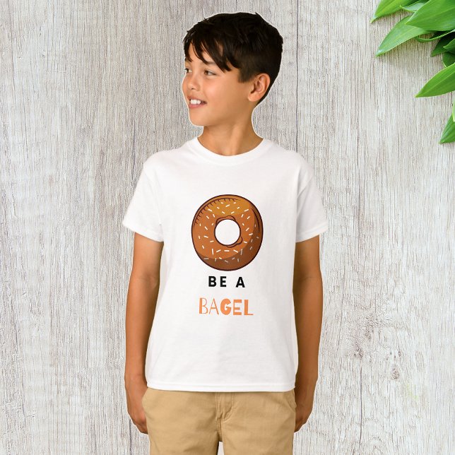 Sei ein Bagel Funny Food Pub Bagel Lover Design T-Shirt (Von Creator hochgeladen)