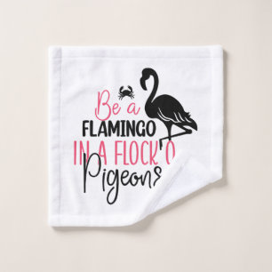 Sei ein Flamingo in einer Schar von Tauben Waschlappen