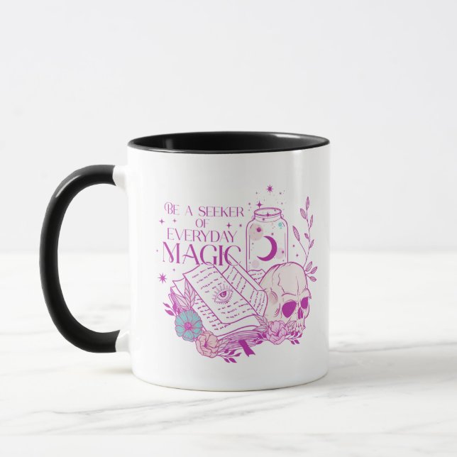 Sei ein Sucher des Bohemischen Halloween-Magic Tasse (Links)