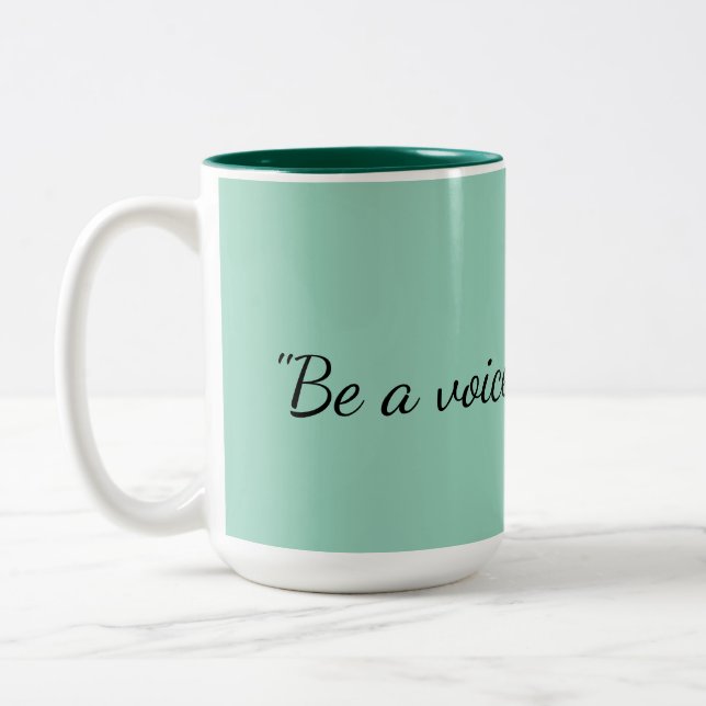 Sei eine Stimme, kein Echo Sage Green Tasse (Links)