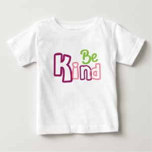 Sei freundlich Herztypografie Baby T-shirt