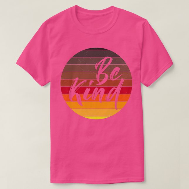Sei freundlich lustig T-Shirt (Design vorne)