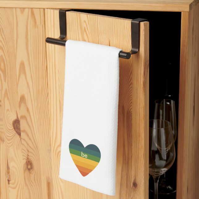 Sei Liebe Retro Regenbogen Herz  Geschirrtuch (Drittel gefaltet)