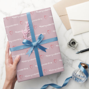 Sei mein Valentins Minimal rosa Herzen monogrammie Geschenkpapier