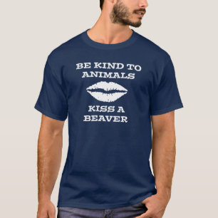 Sei nett zu Tieren Küss einen Biber retro T-Shirt