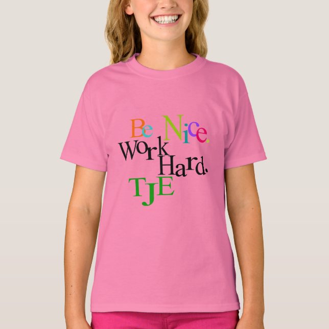 Sei netter Regenbogen T-Shirt (Vorderseite)